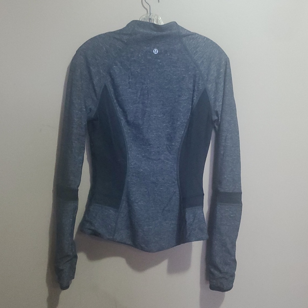Lululemon Gray and Black Zip-Up Lined Jacket Size 4 - Picture 6 of 7